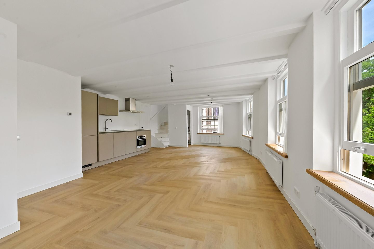 Foto 1 van Denneweg 2-A