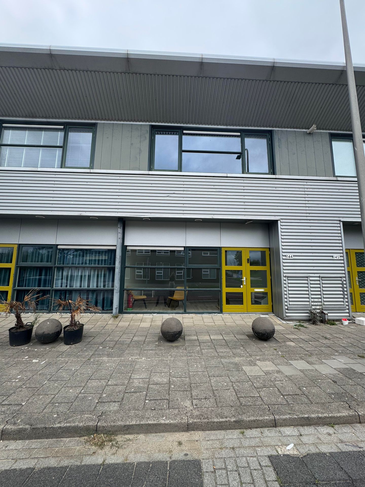 View photo 2 of Amsteldijk-Noord 144