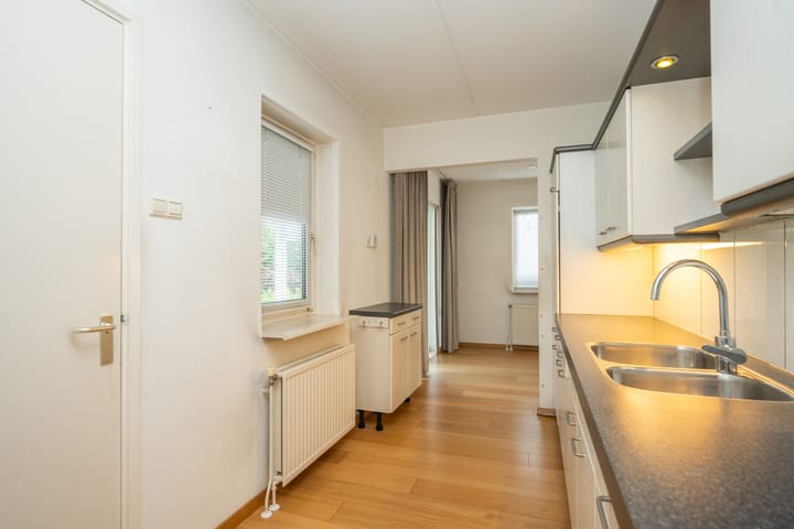 Foto 33 van Waalderstraat 94