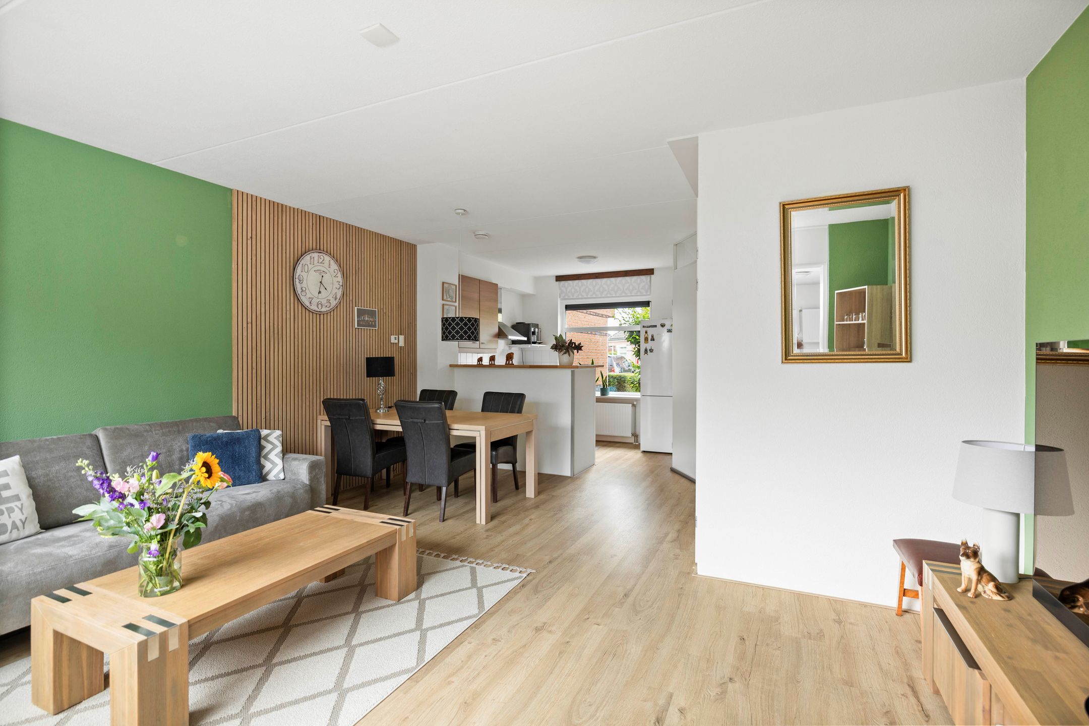 Foto 9 van Hazelaarserf 17