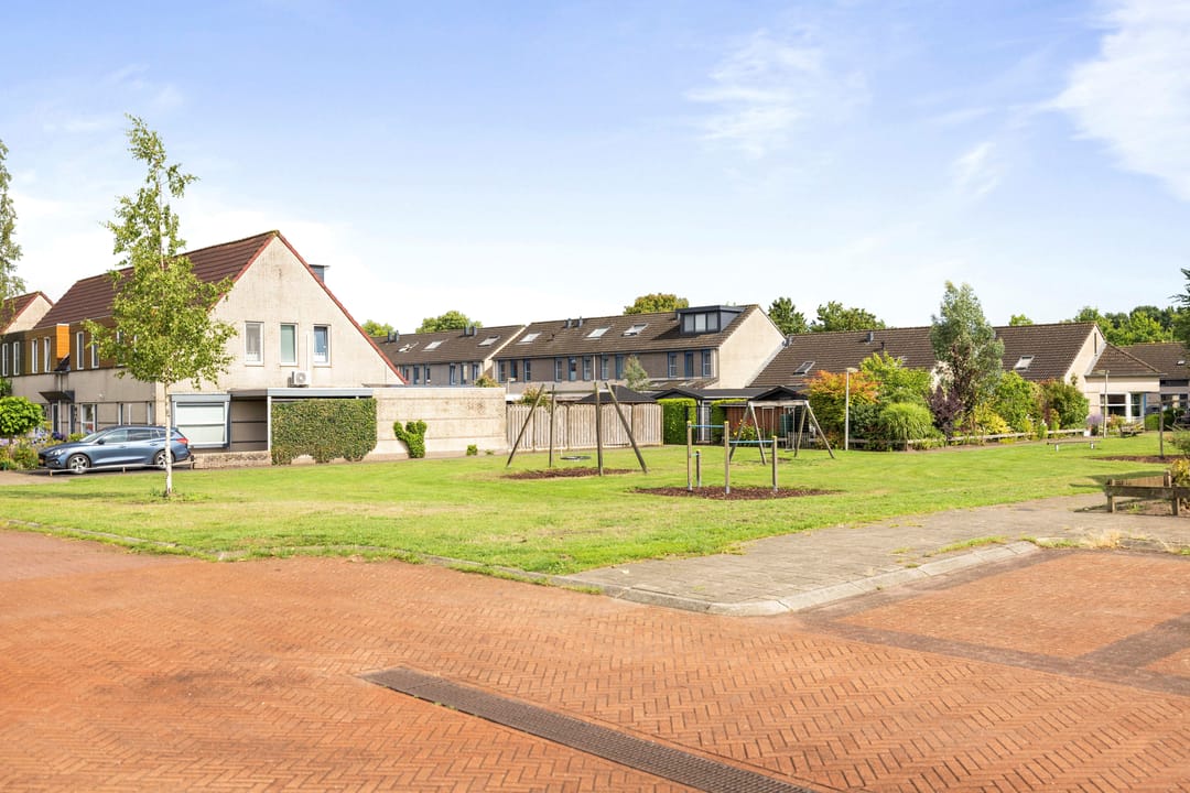 Foto 32 van Hazelaarserf 17