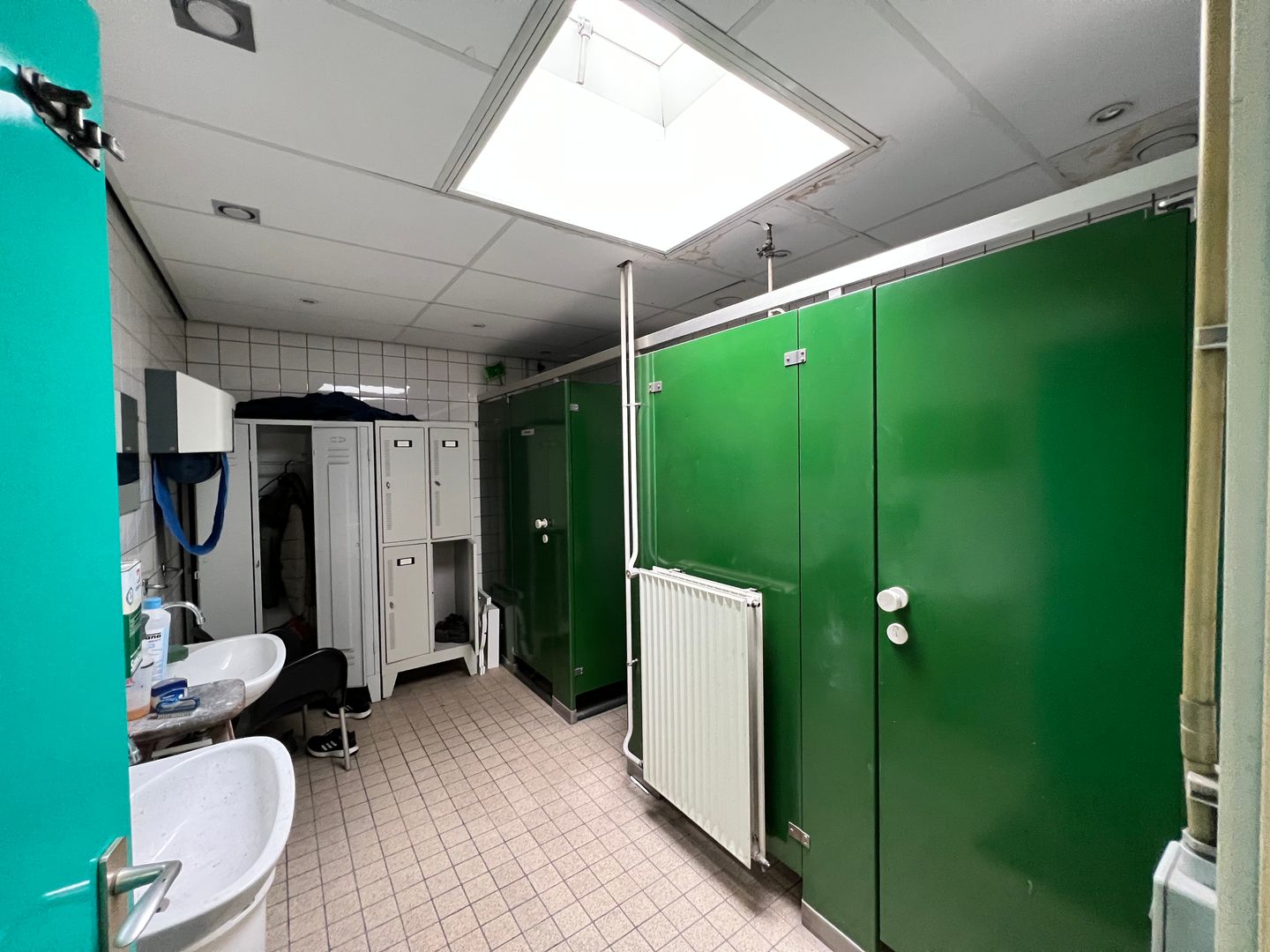 View photo 4 of Isolatorweg 37