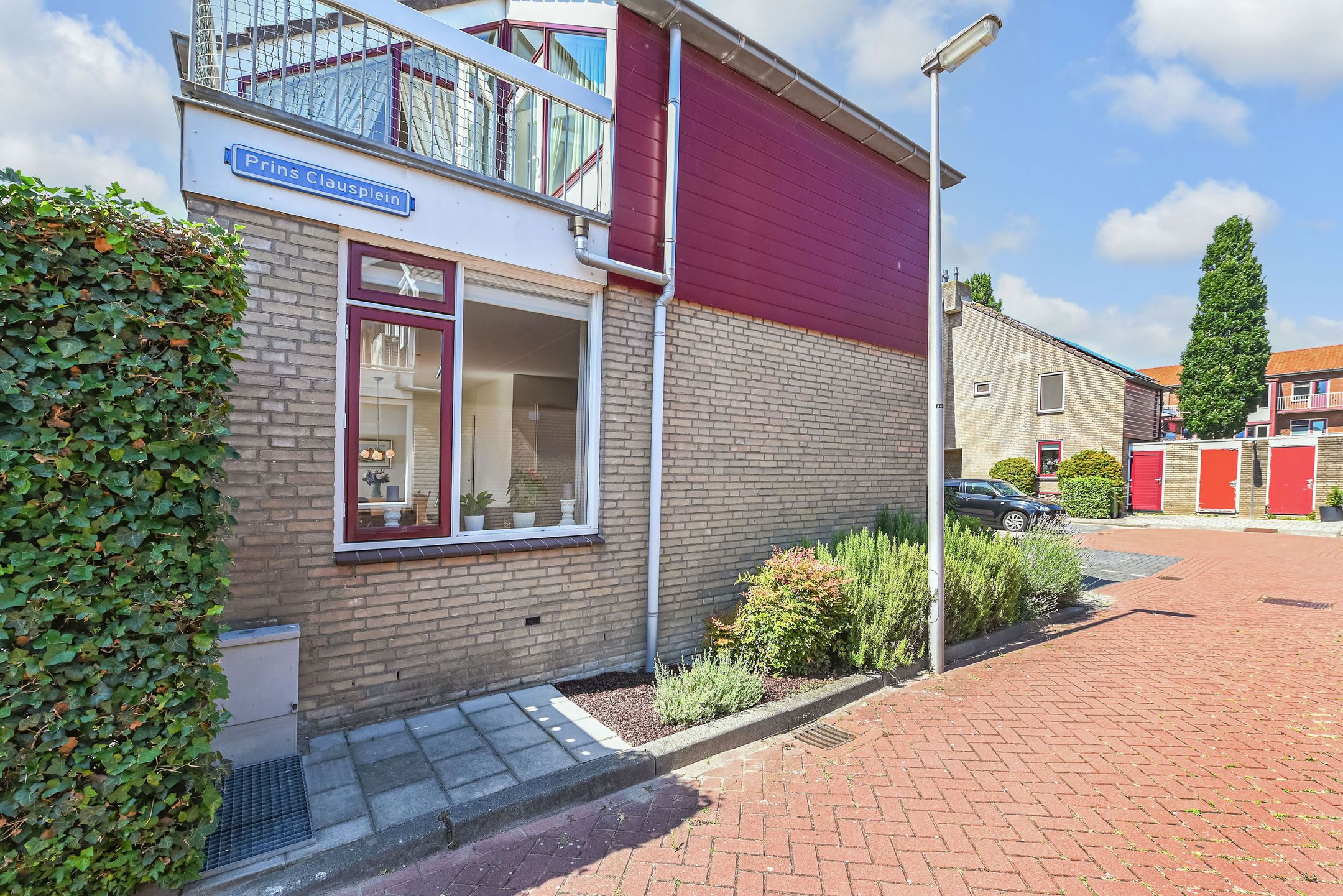 Photo 36 of Prins Clausplein 1