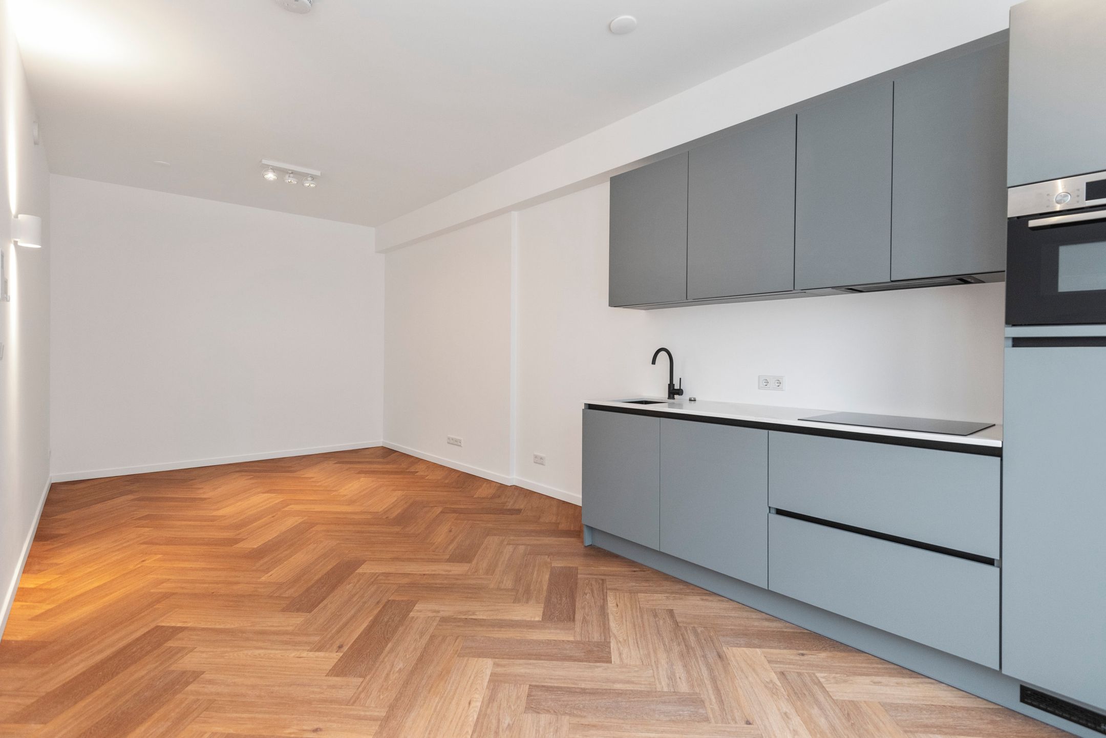 Foto 3 van Vinkenstraat 64-M