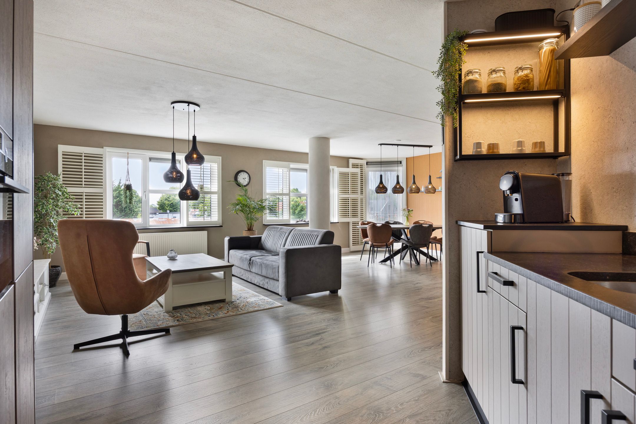 Photo 21 of Alexander Dubcekplaats 16