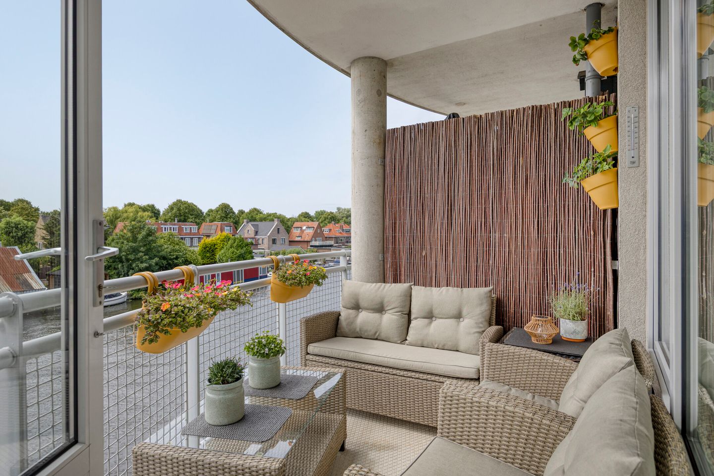 Photo 29 of Alexander Dubcekplaats 16