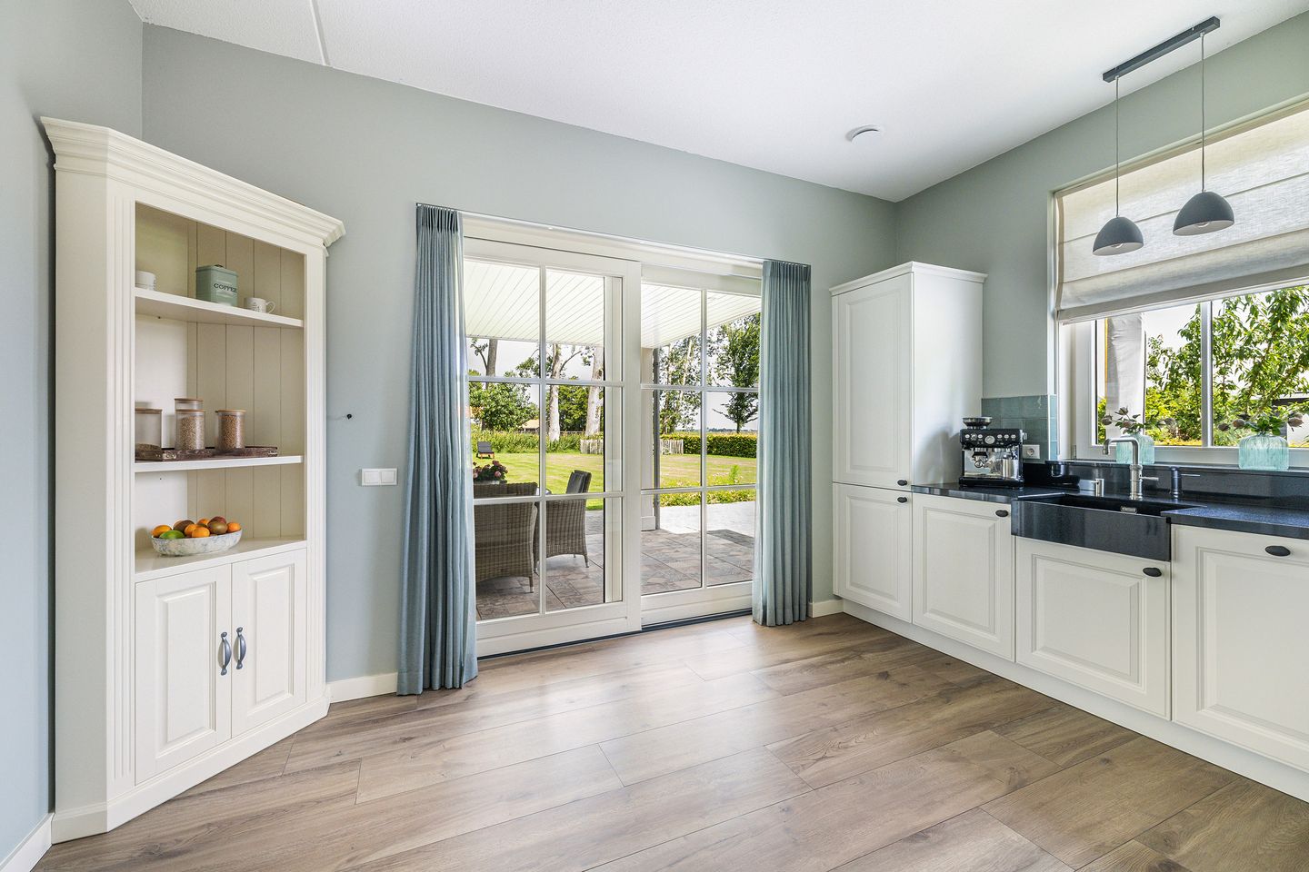 Foto 19 van Westdijk 30-B