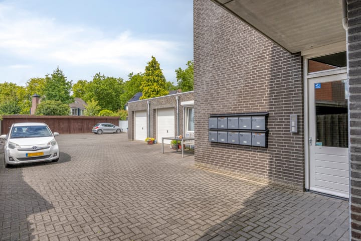 Foto 15 van Mgr. Bosstraat 7-C