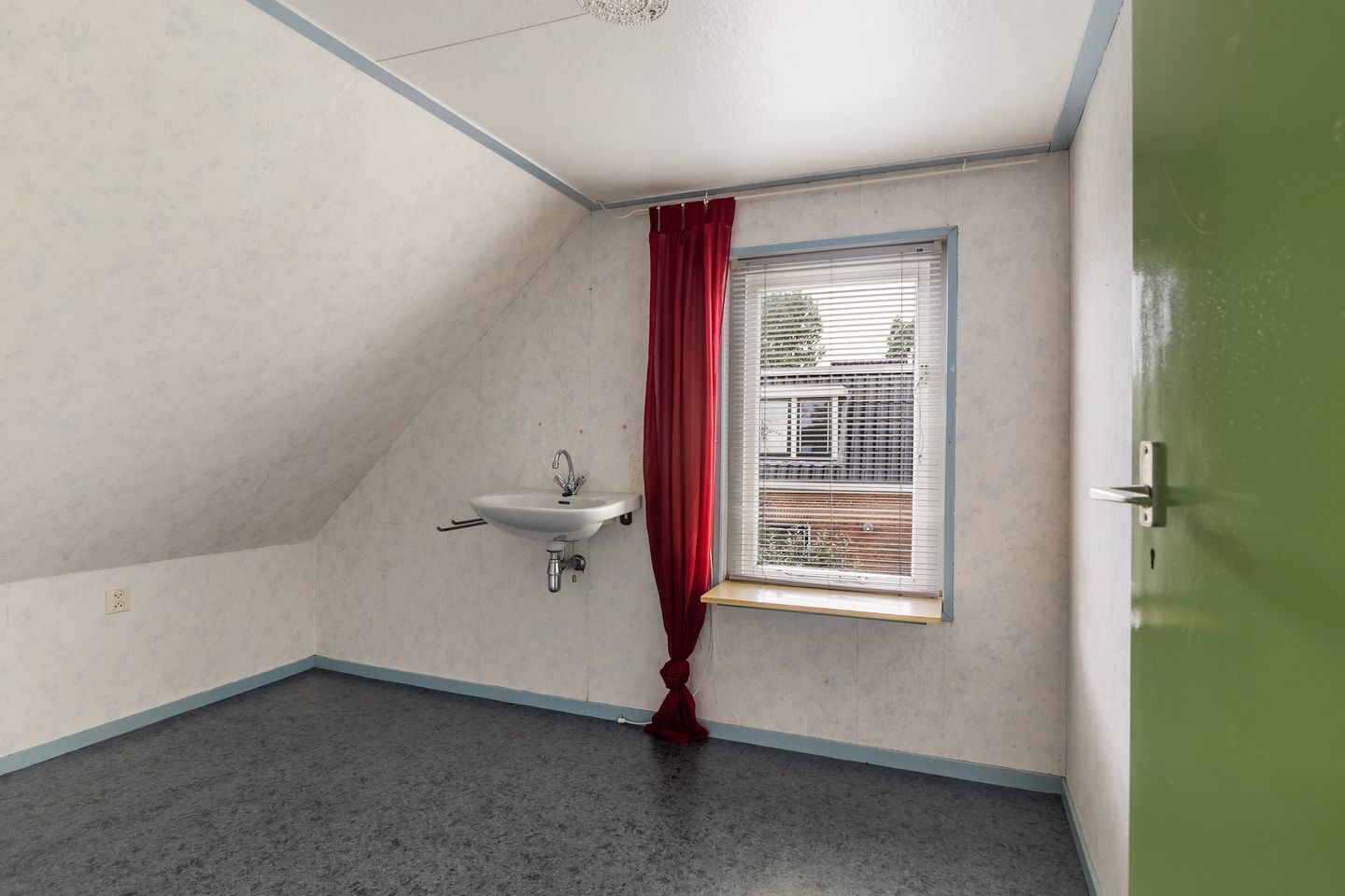 Photo 35 of Lytsedyk 49