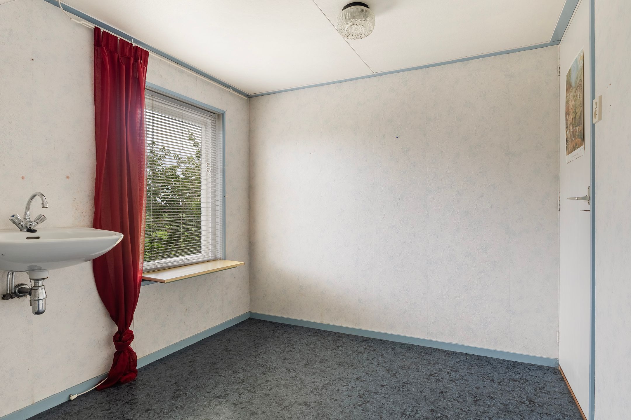 Photo 36 of Lytsedyk 49