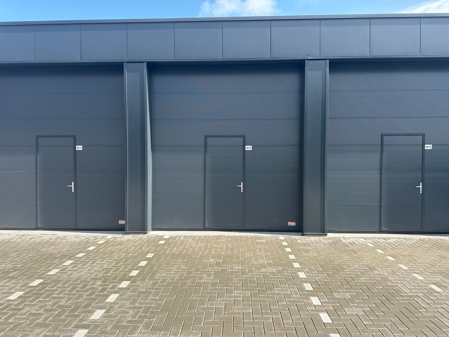 Bekijk foto 1 van Olmendreef 9-b2