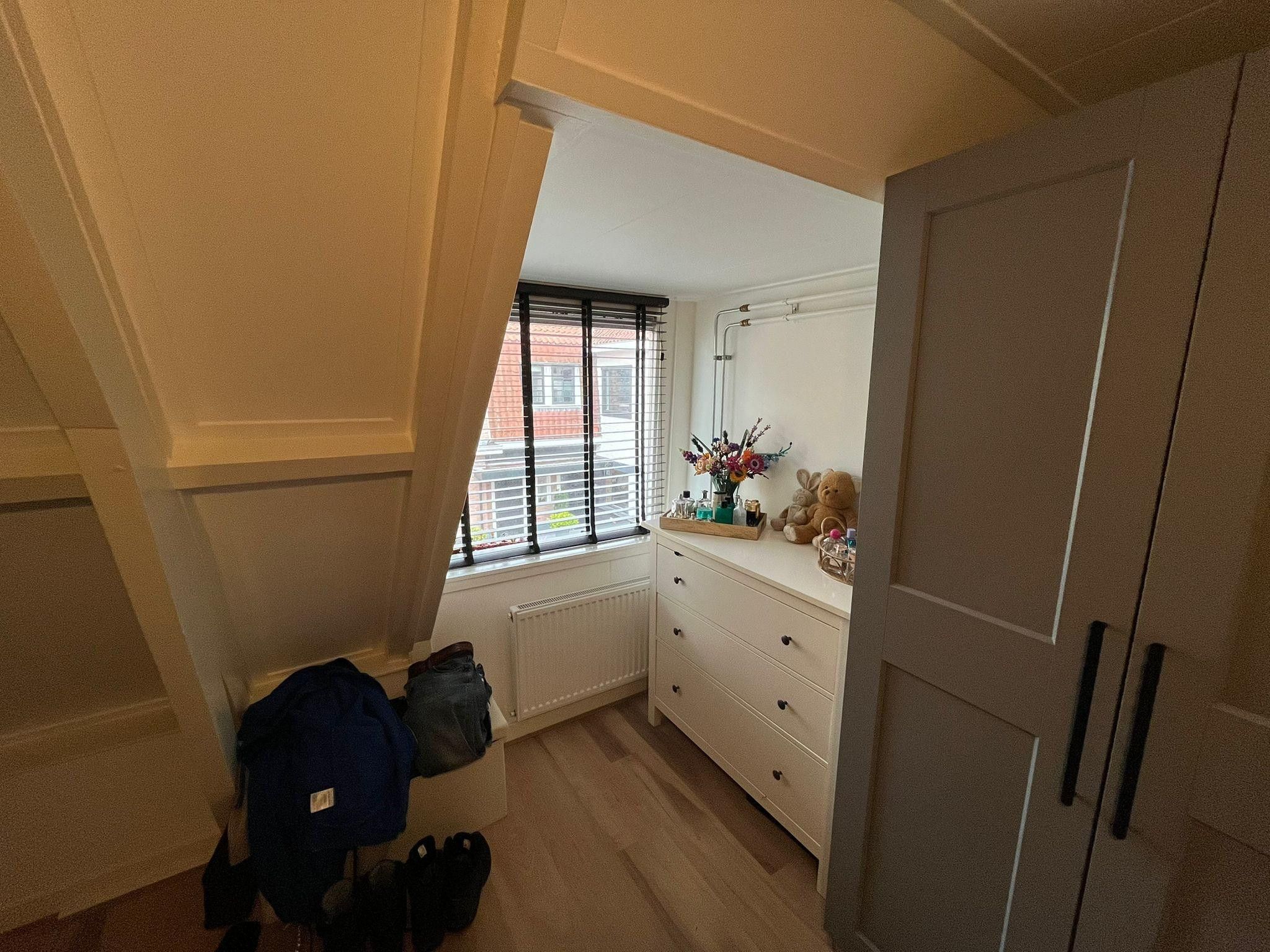 Foto 9 van Muraltplein 36