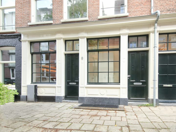 Photo 2 of Eerste Schinkelstraat 8-H