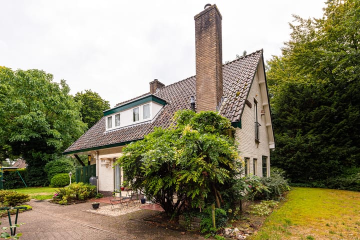 Foto 27 van Stationsweg 63