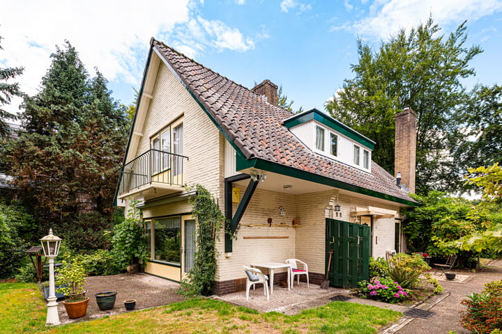 Foto 29 van Stationsweg 63