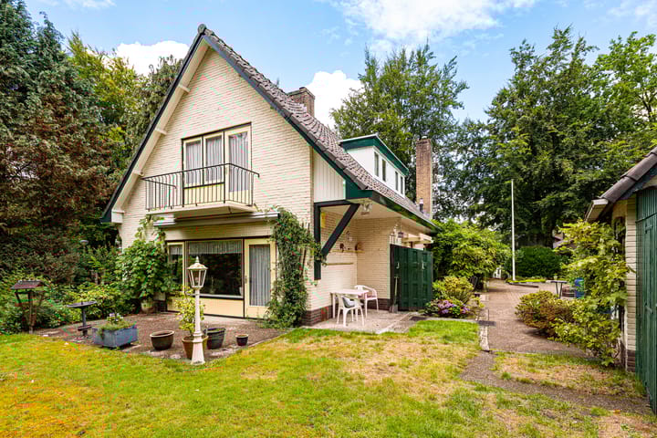 Foto 31 van Stationsweg 63