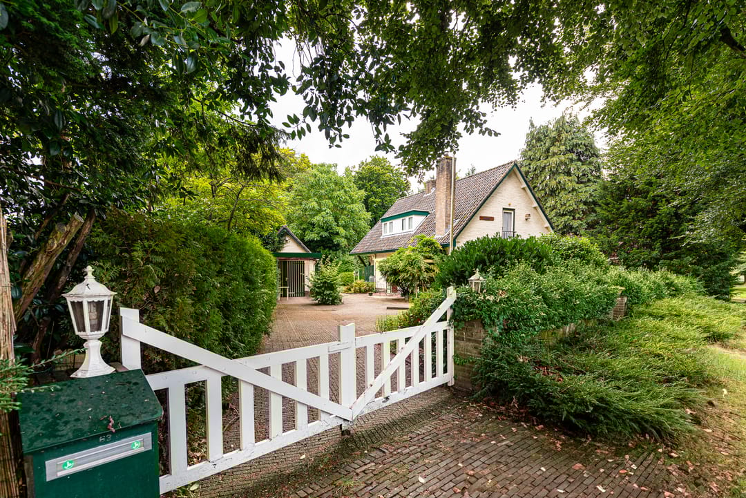 Foto 37 van Stationsweg 63