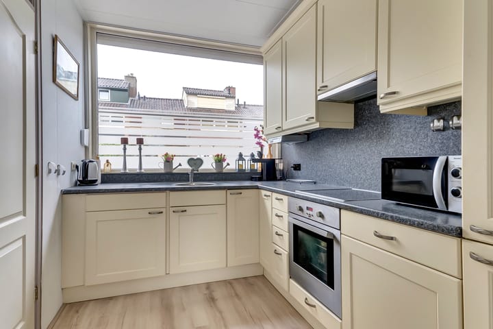 Foto 15 van Akkerstraat 4