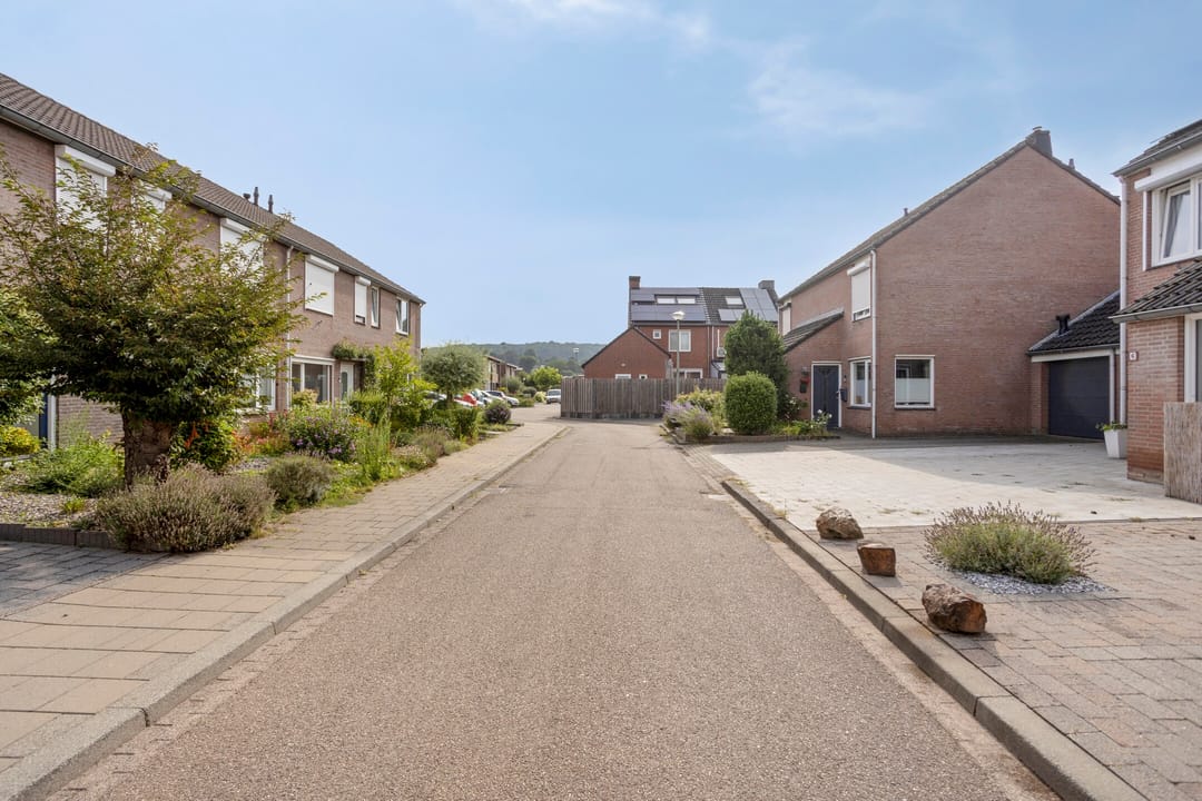 Photo 38 of Mathijs Roosenstraat 10