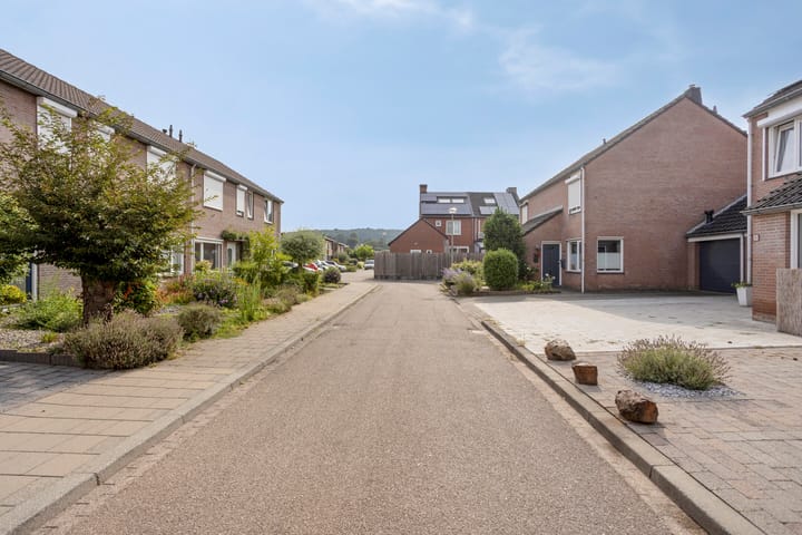 Foto 38 van Mathijs Roosenstraat 10