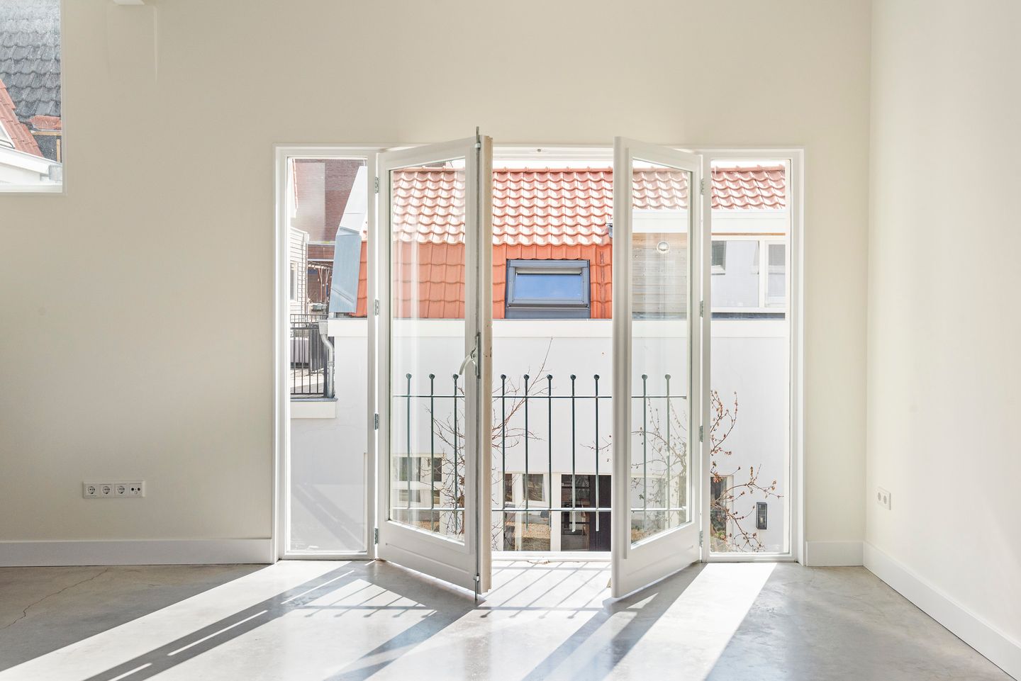 Photo 10 of Amsterdamsevaart 20-C