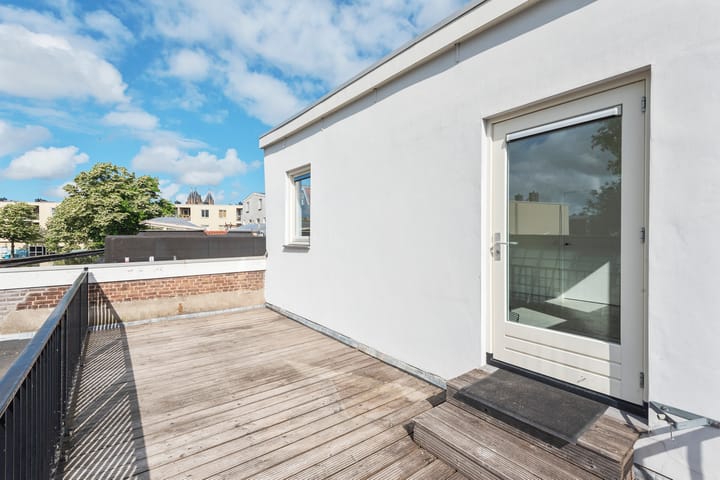 Foto 28 van Amsterdamsevaart 20-C