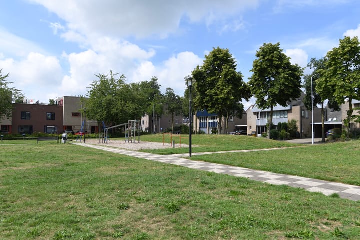 Photo 10 of Mondriaanstraat 3