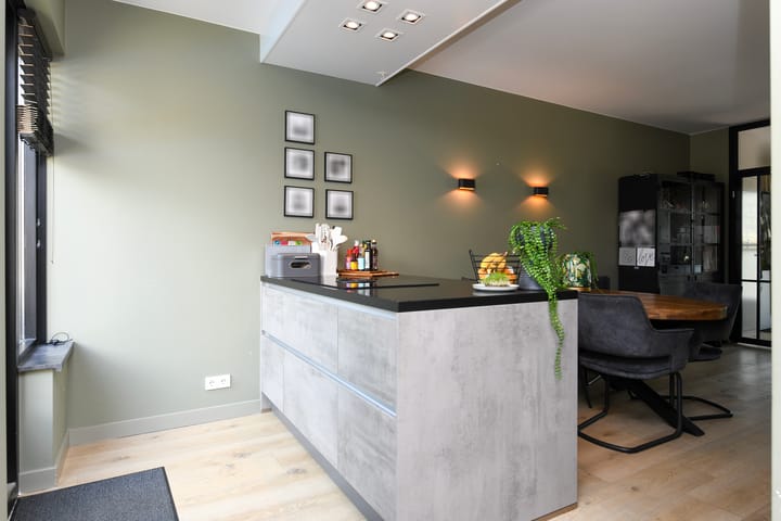 Photo 17 of Mondriaanstraat 3