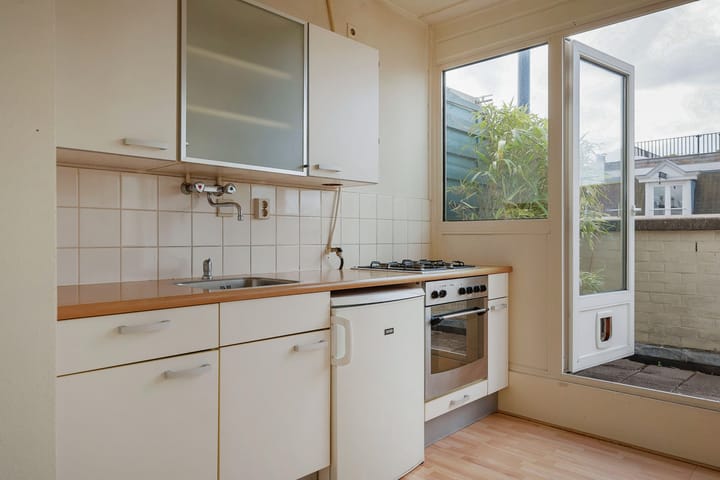 Foto 12 van Madurastraat 5-D