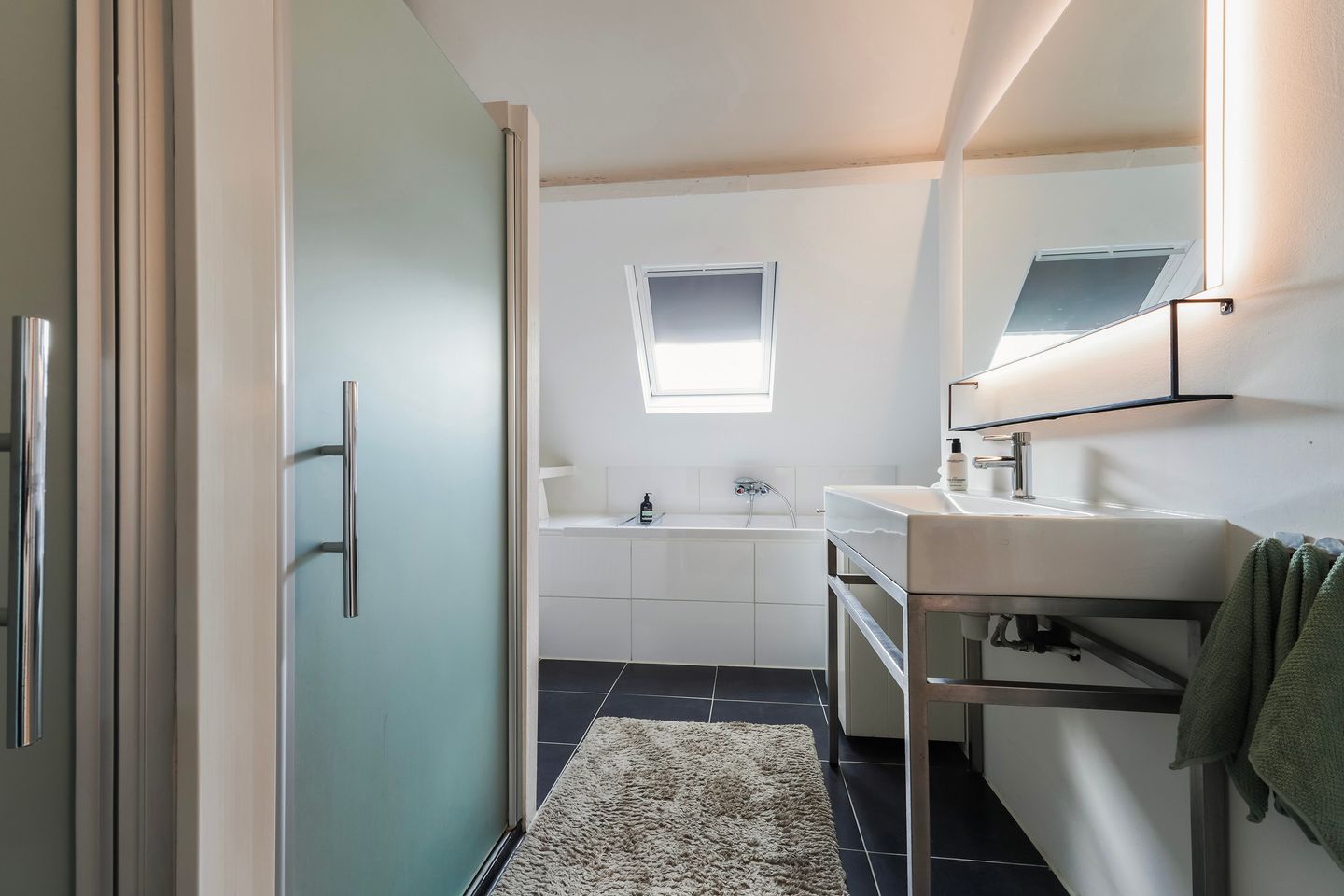 Photo 35 of Goirkestraat 136