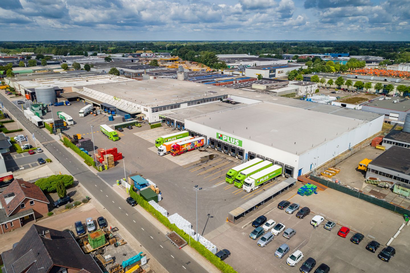 View photo 2 of Industriestraat 67