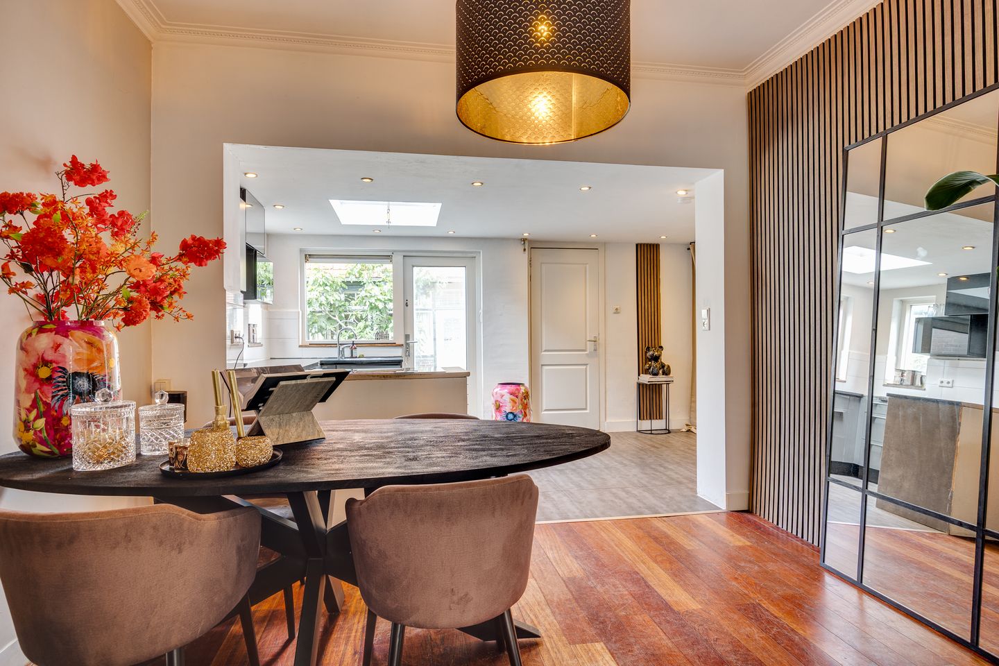 Foto 14 van Van Oldenbarneveltlaan 8