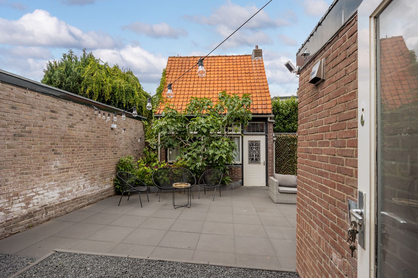 Foto 25 van Van Oldenbarneveltlaan 8