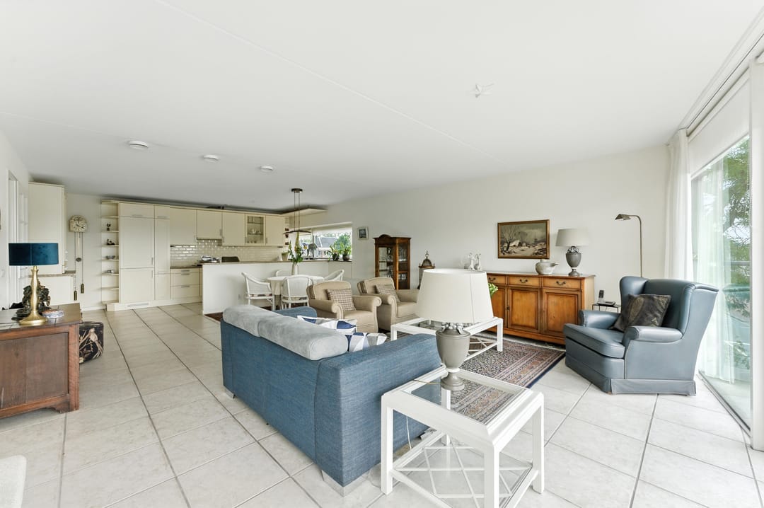 Foto 13 van Raadhuisplein 17