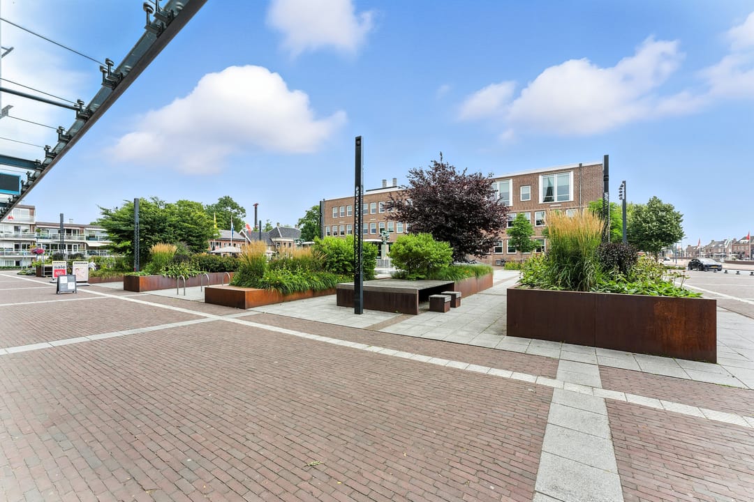 Foto 41 van Raadhuisplein 17