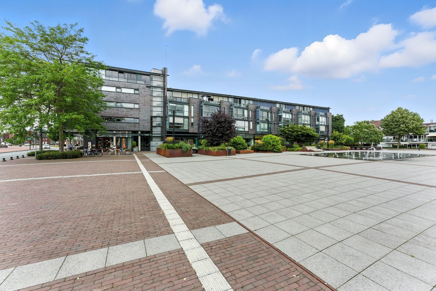 Foto 44 van Raadhuisplein 17