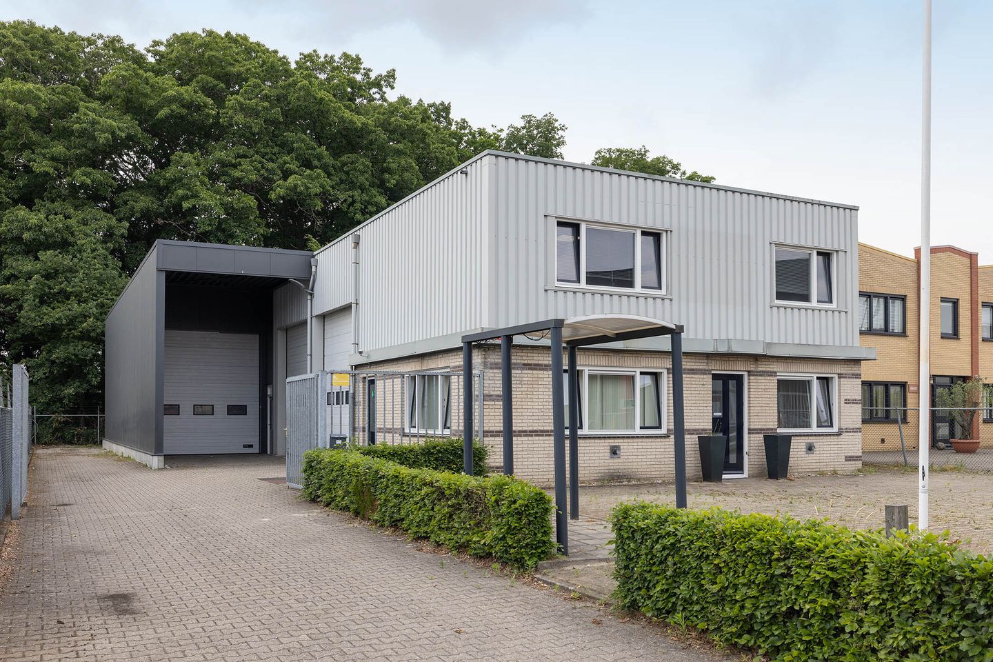 Bekijk foto 1 van Eenhuisstraat 13