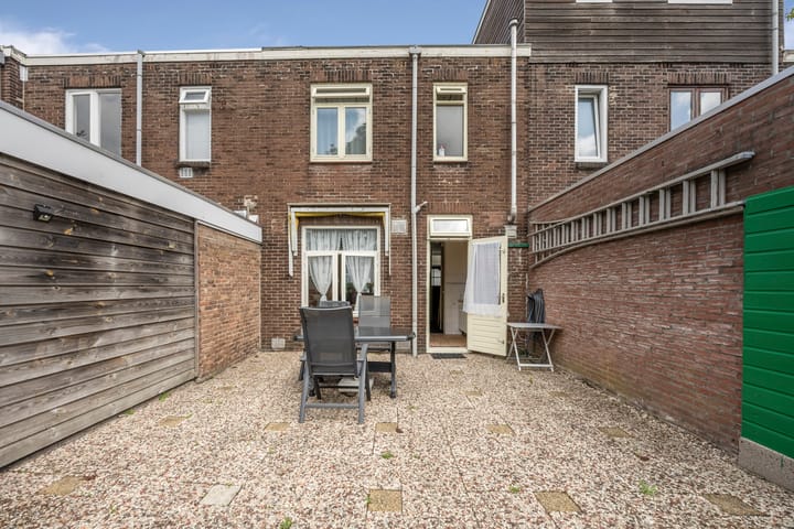 Foto 15 van Leeuwerikstraat 20