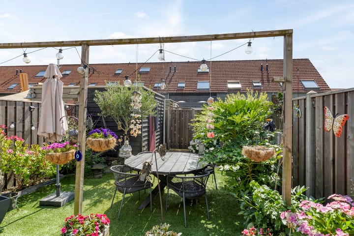 Foto 28 van Halmstraat 23