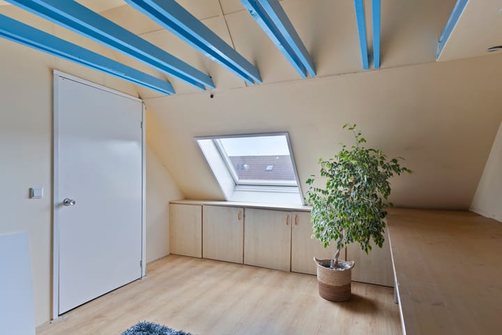 Foto 27 van Halmstraat 23