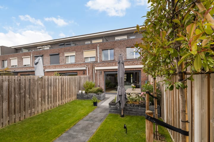 Foto 32 van Zevenblad 38