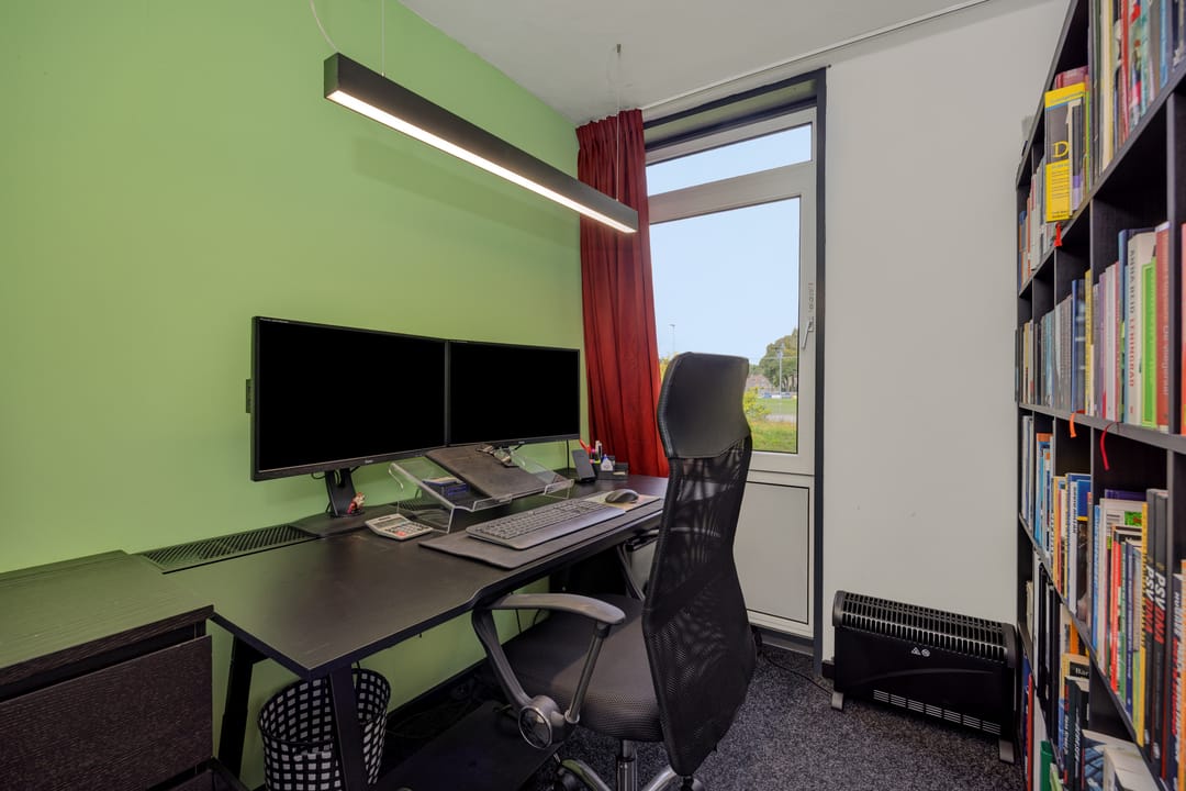 Foto 23 van Tarbotstraat 8