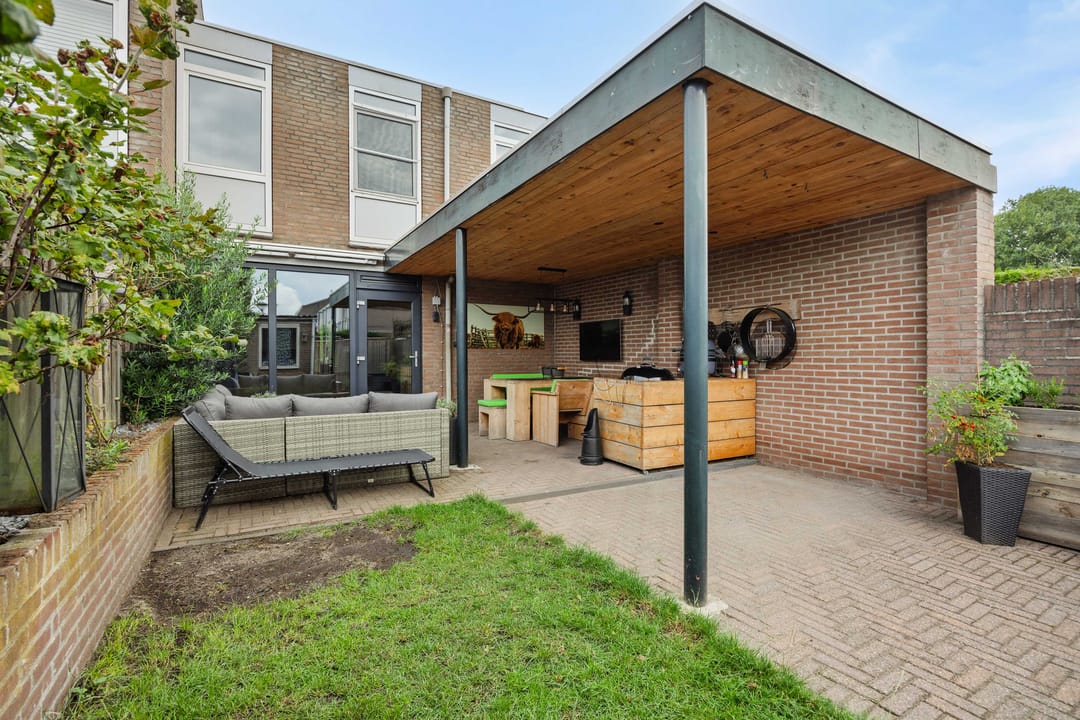 Foto 32 van Tarbotstraat 8