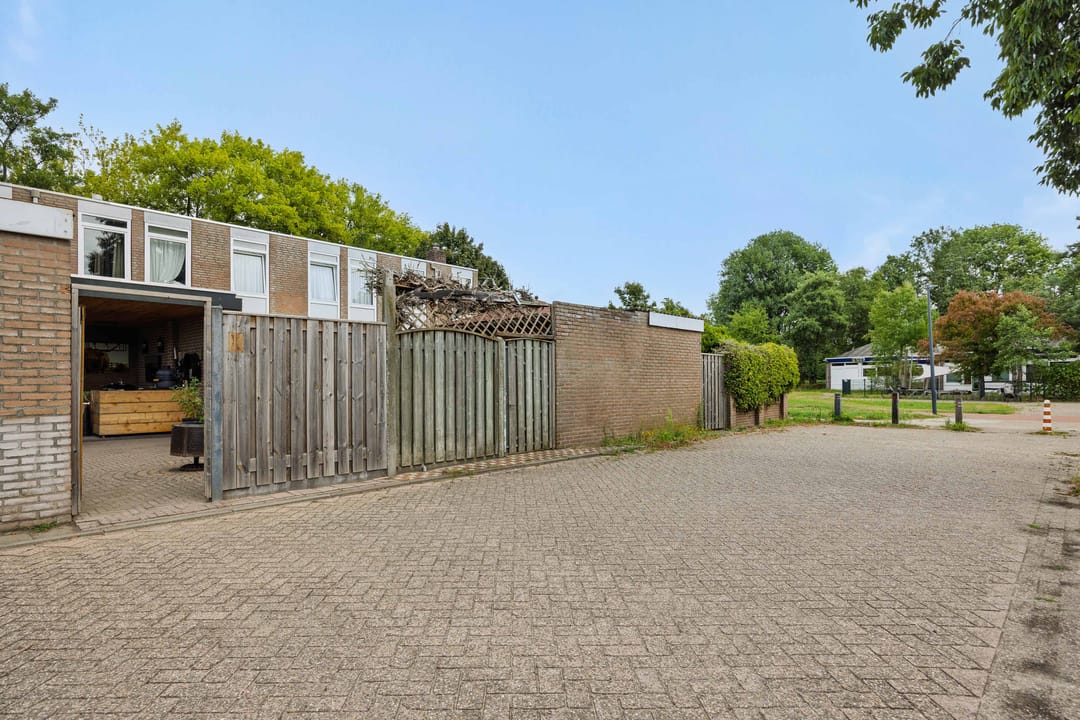 Foto 38 van Tarbotstraat 8