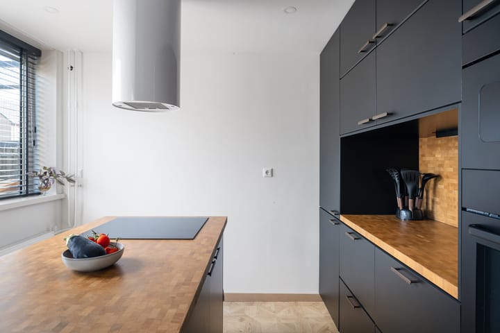 Foto 14 van Halleyweg 14