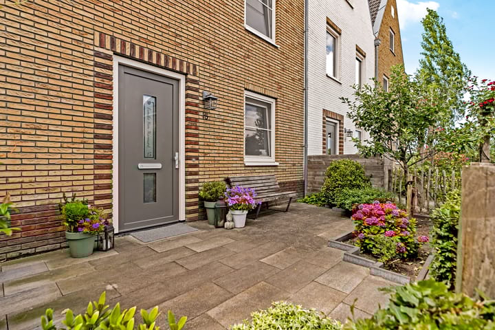 Foto 7 van Jean Perrinstraat 15