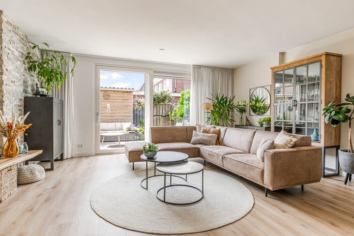 Foto 12 van Jean Perrinstraat 15