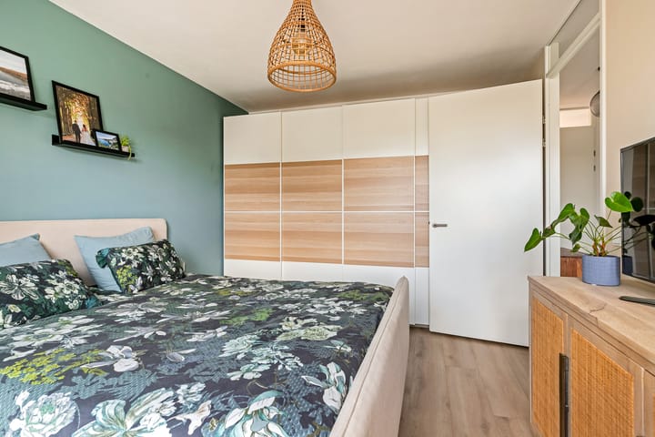 Foto 30 van Jean Perrinstraat 15