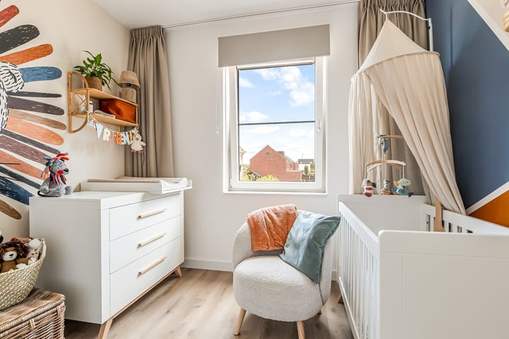 Foto 35 van Jean Perrinstraat 15