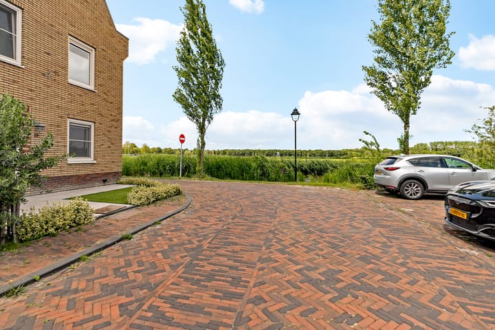 Foto 60 van Jean Perrinstraat 15